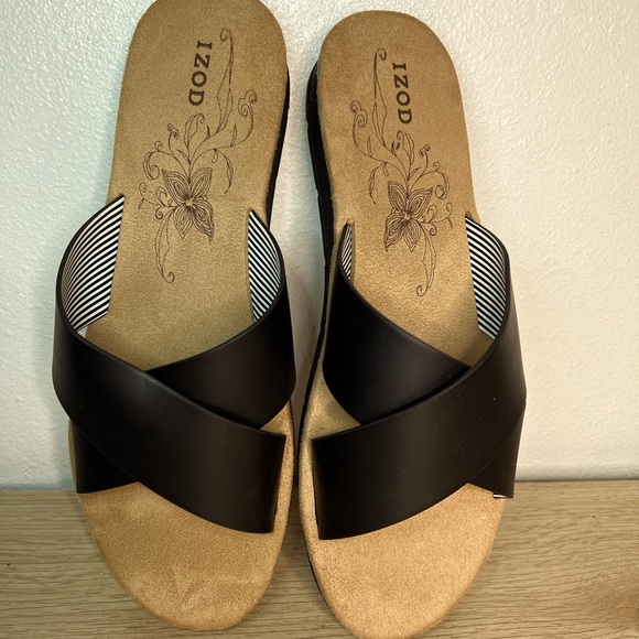Izod Shoes - NEW IZOD Black Sandal’s